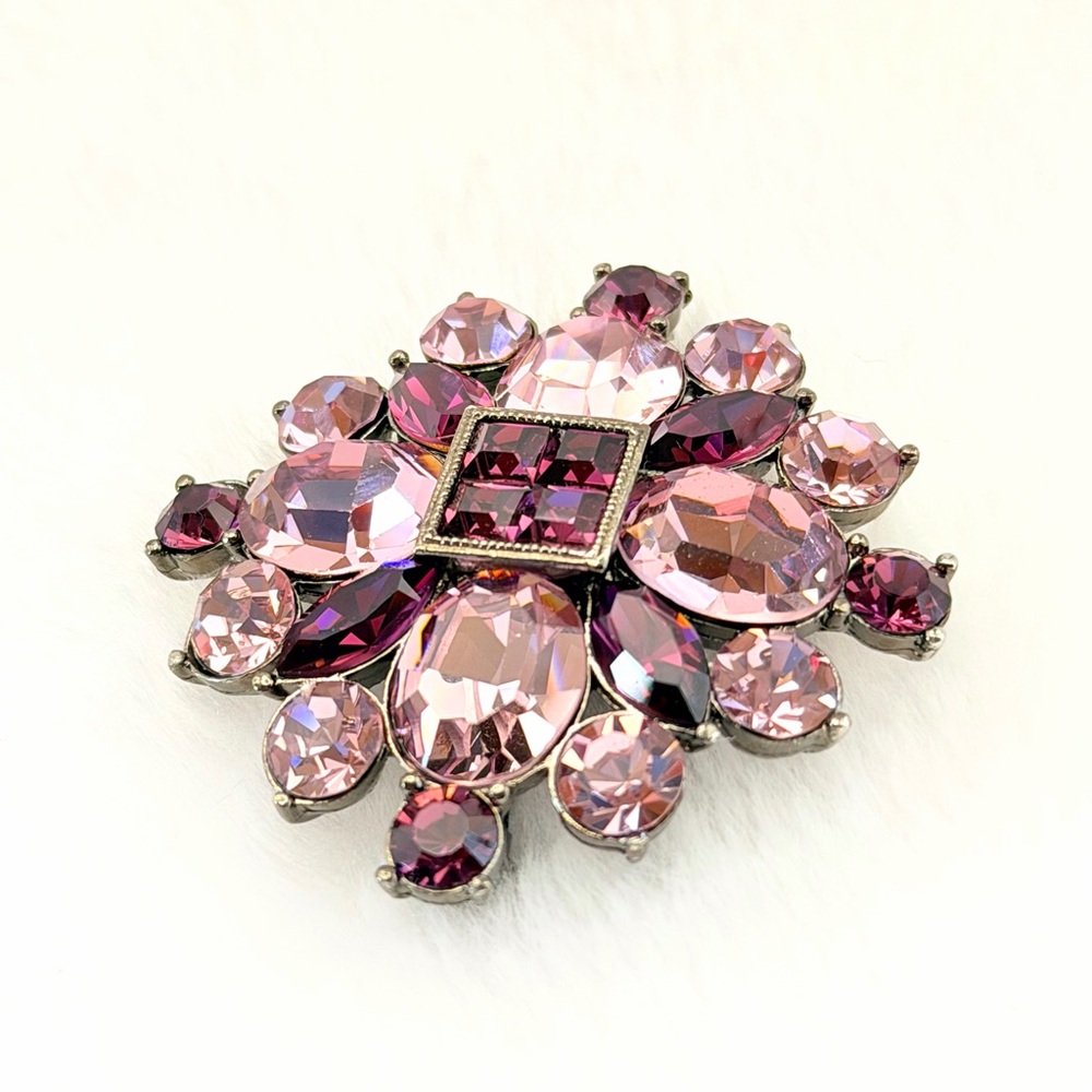 Rare Vintage Givenchy Pink Purple Crystal Luxury Brooch 1.75” Signed EUC - Picture 11 of 16